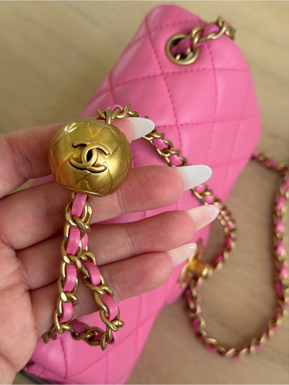 CHANEL Lambskin Pearl Crush Square Flap Mini Pink - Picture 8 of 9